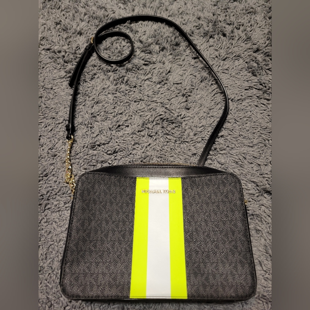 Michael Kors Crossbody